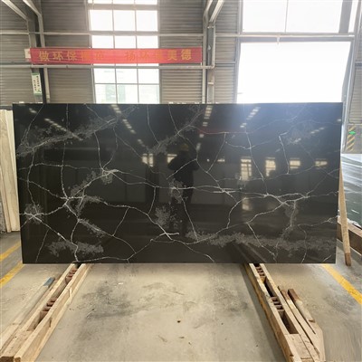 Черный мраморный кварц